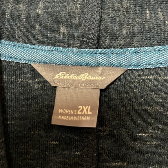 Women’s Eddie Bauer Navy long sleeve cardigan size‎ 2XL comfy warm - Picture 2 of 5